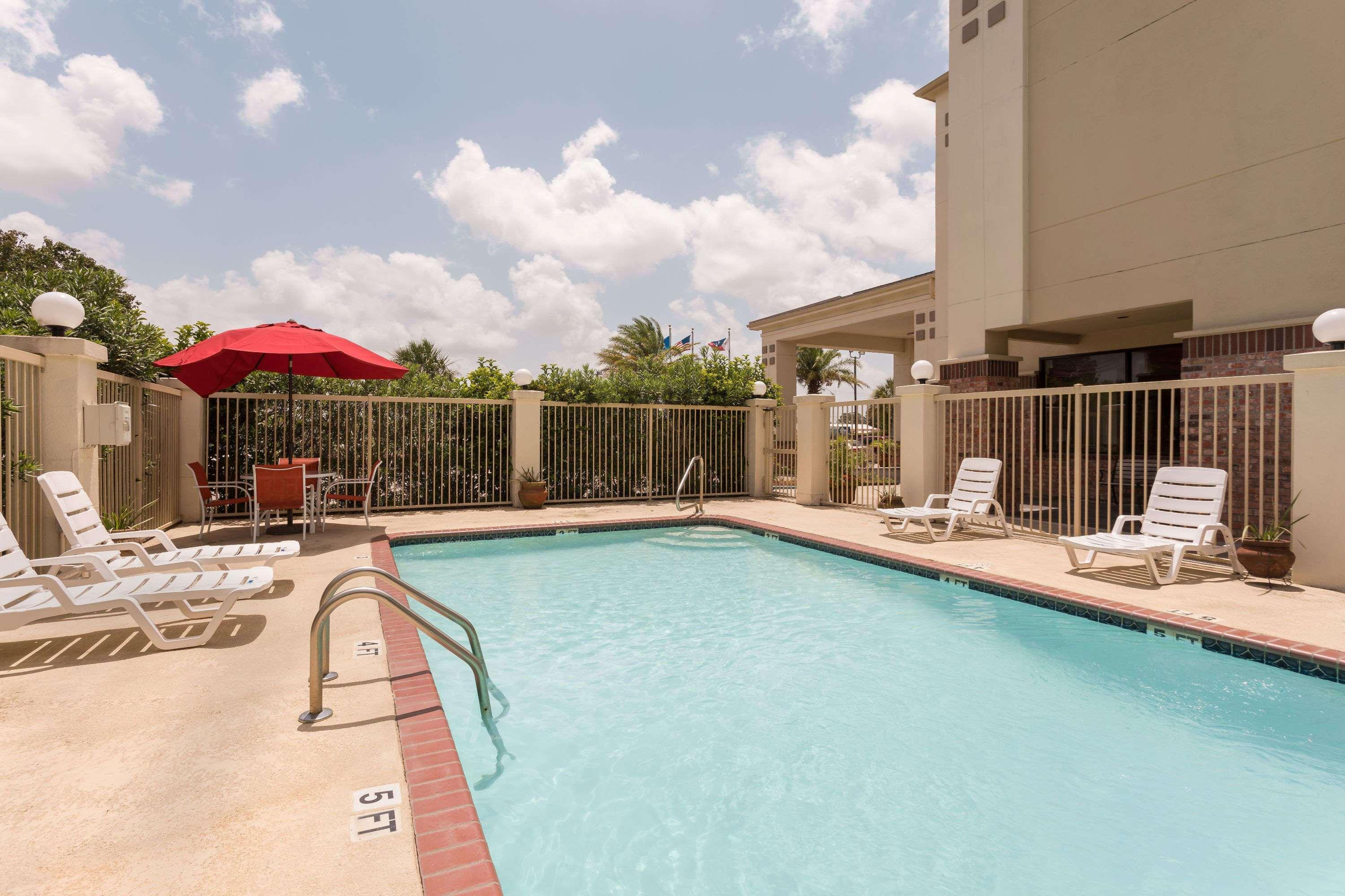 Мотель Super 8 By Wyndham Duson Lafayette West Area Екстер'єр фото